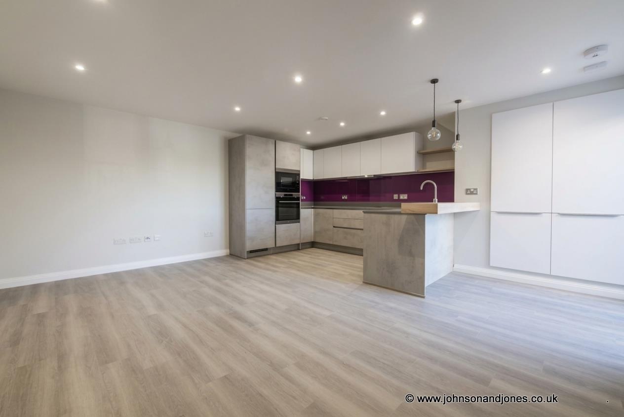 Guildford Street, Chertsey, KT16