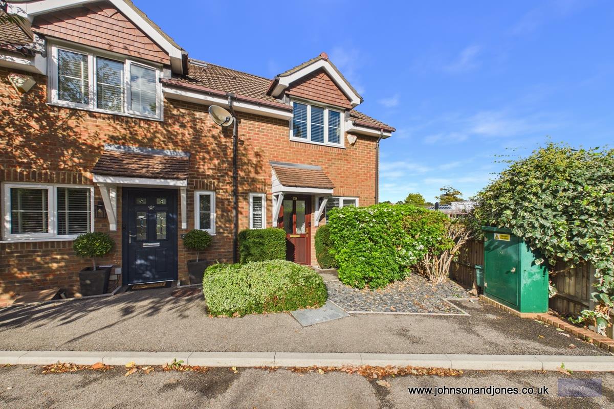 Weatherall Close, Addlestone, KT15