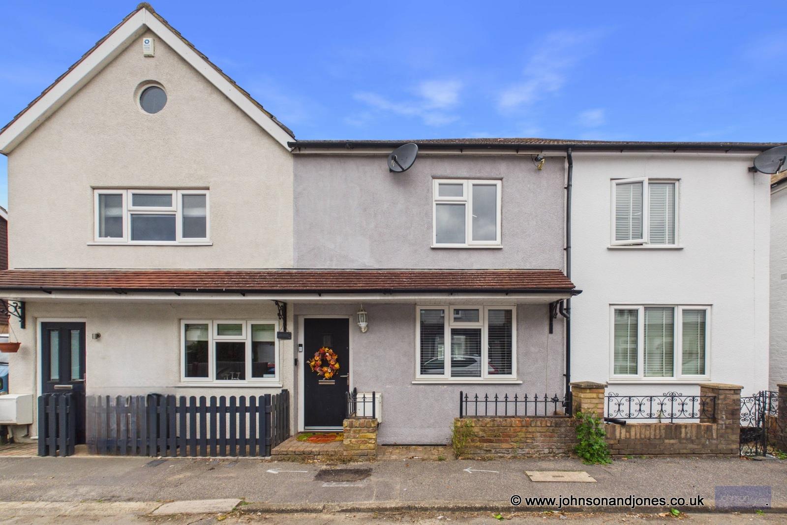 Laburnum Road, Chertsey, KT16