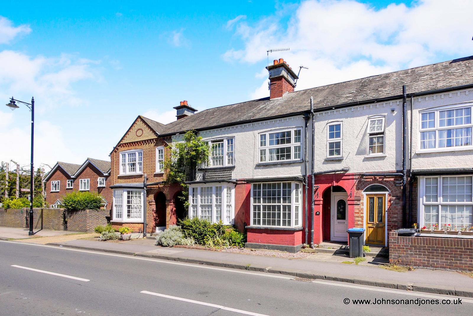 London Street, Chertsey, KT16
