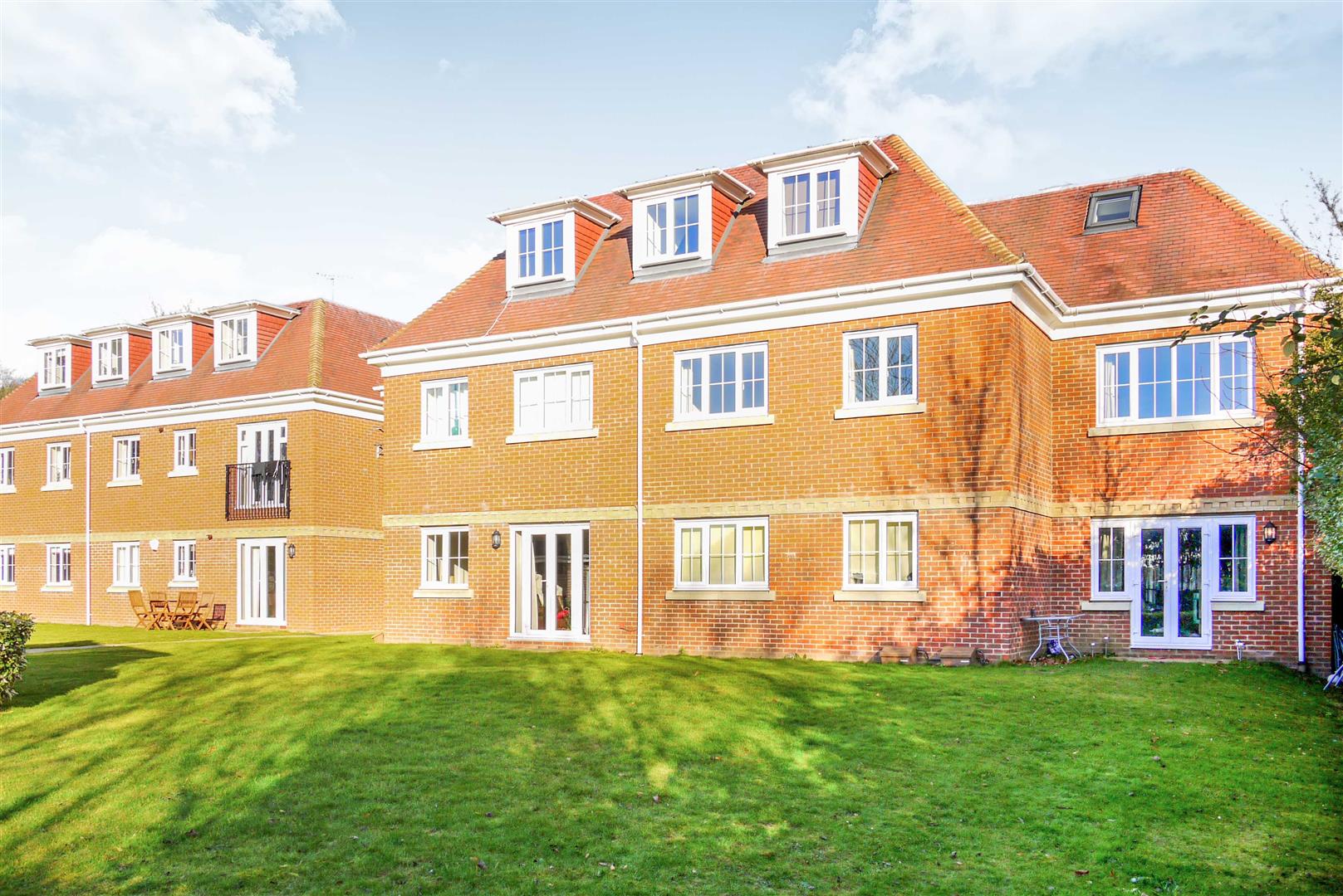 Property in Woburn Hill, Addlestone, Surrey, KT15 2RJ