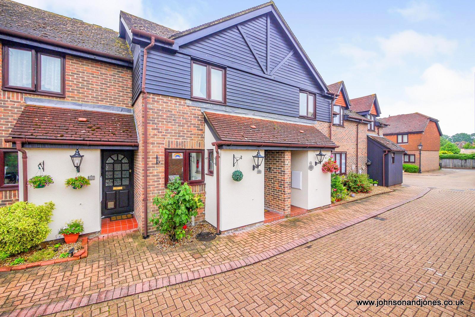 Property in St. Anns Road, Chertsey, Surrey, KT16 9HQ