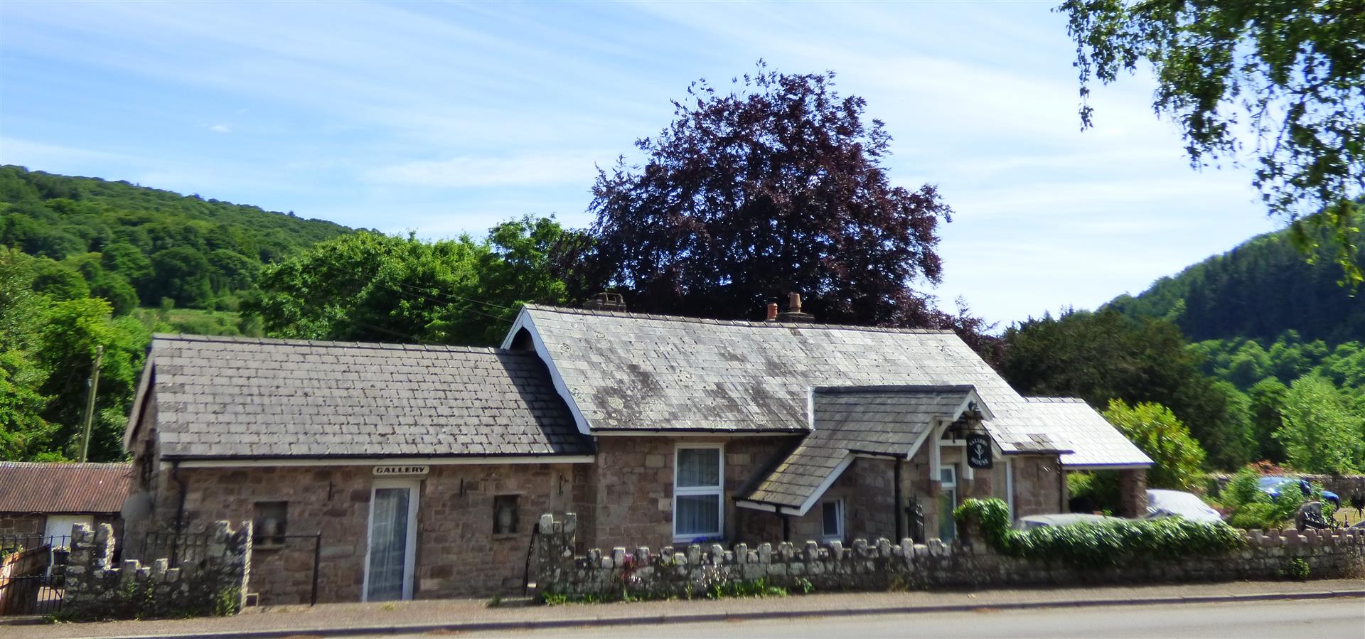 Property in Llandogo, Monmouth, Monmouthshire, NP25 4TJ