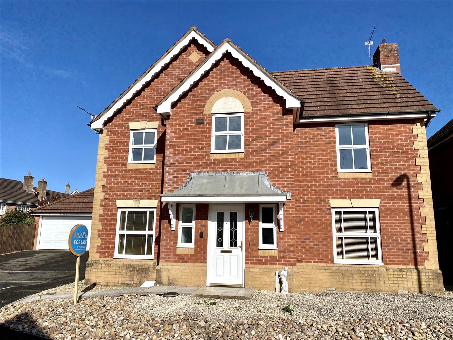 Property in St. Lawrence Park, Chepstow, Monmouthshire, NP16 6DQ