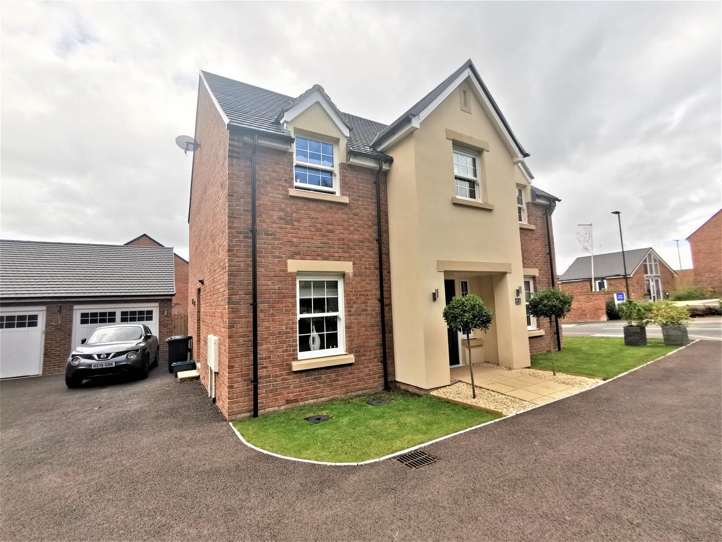 Moon & Co Residential Sales and Lettings Agency Home