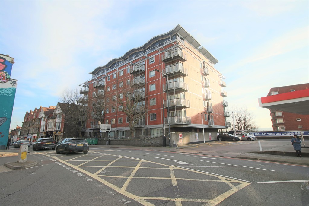 Property in The Panoramic, 30 Park Row, Bristol, BS1 5LS