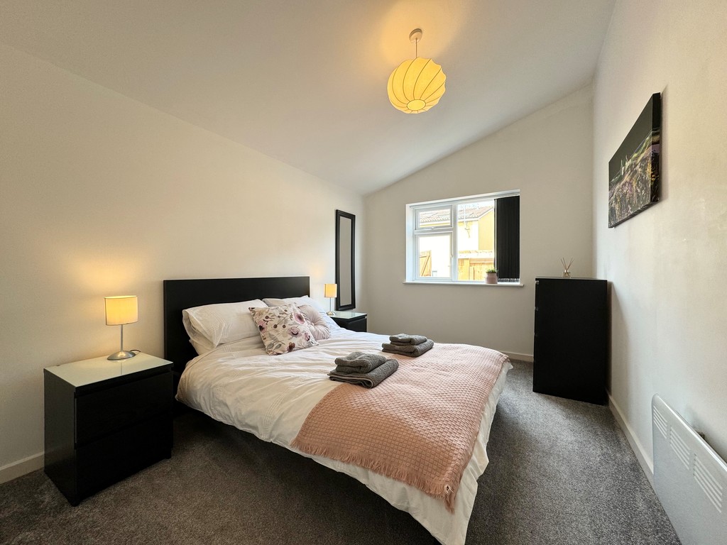 Cinderford Apartments, Bristol, BS10