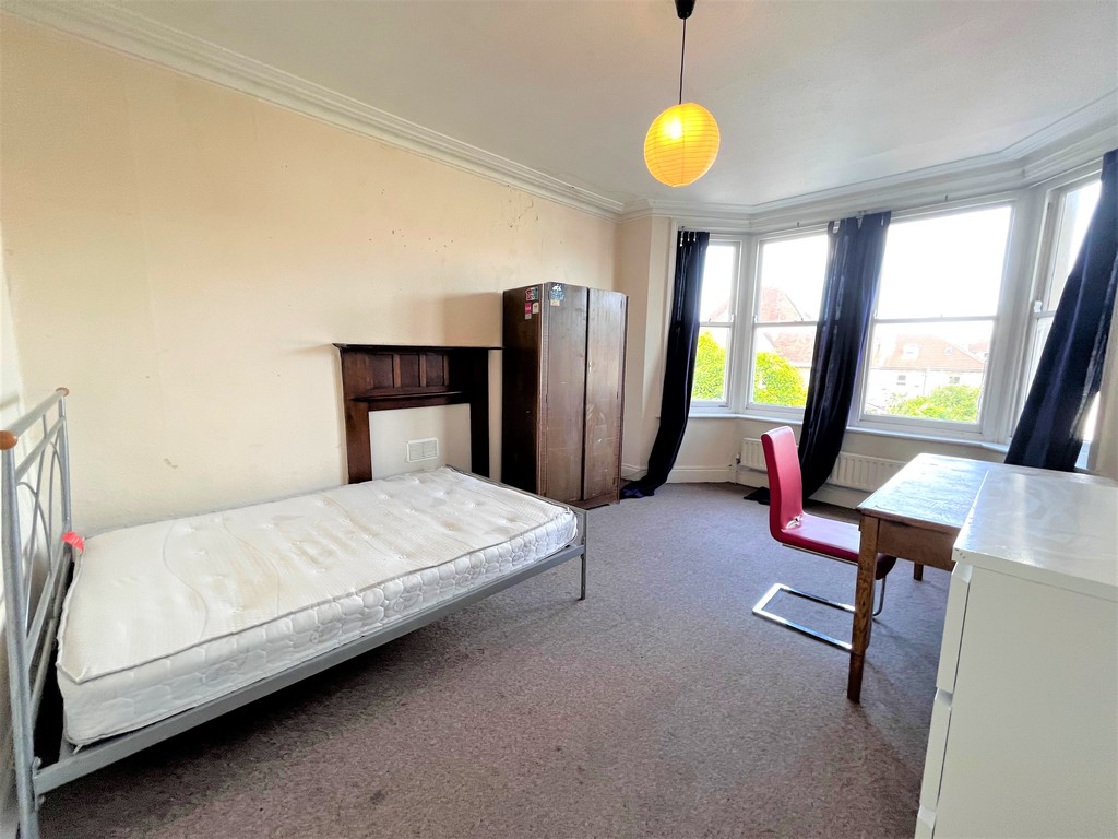 Property in Balmoral Road, Bristol, BS7 9AZ
