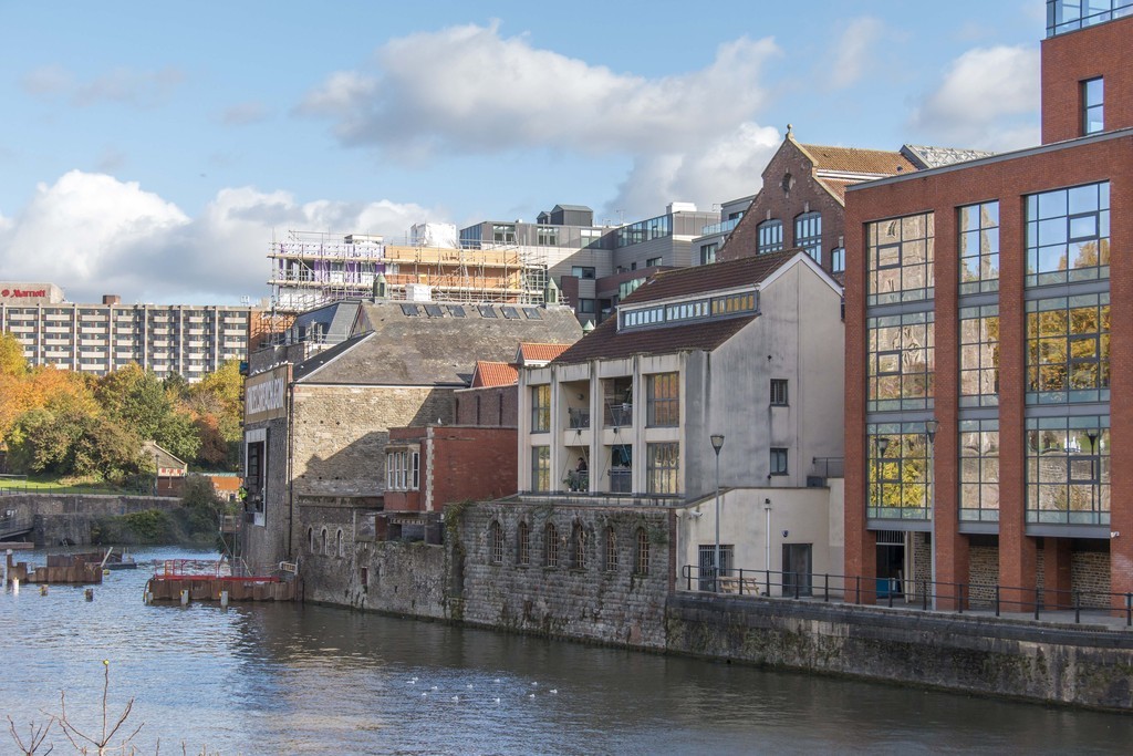 Georges Square, Bristol, BS1