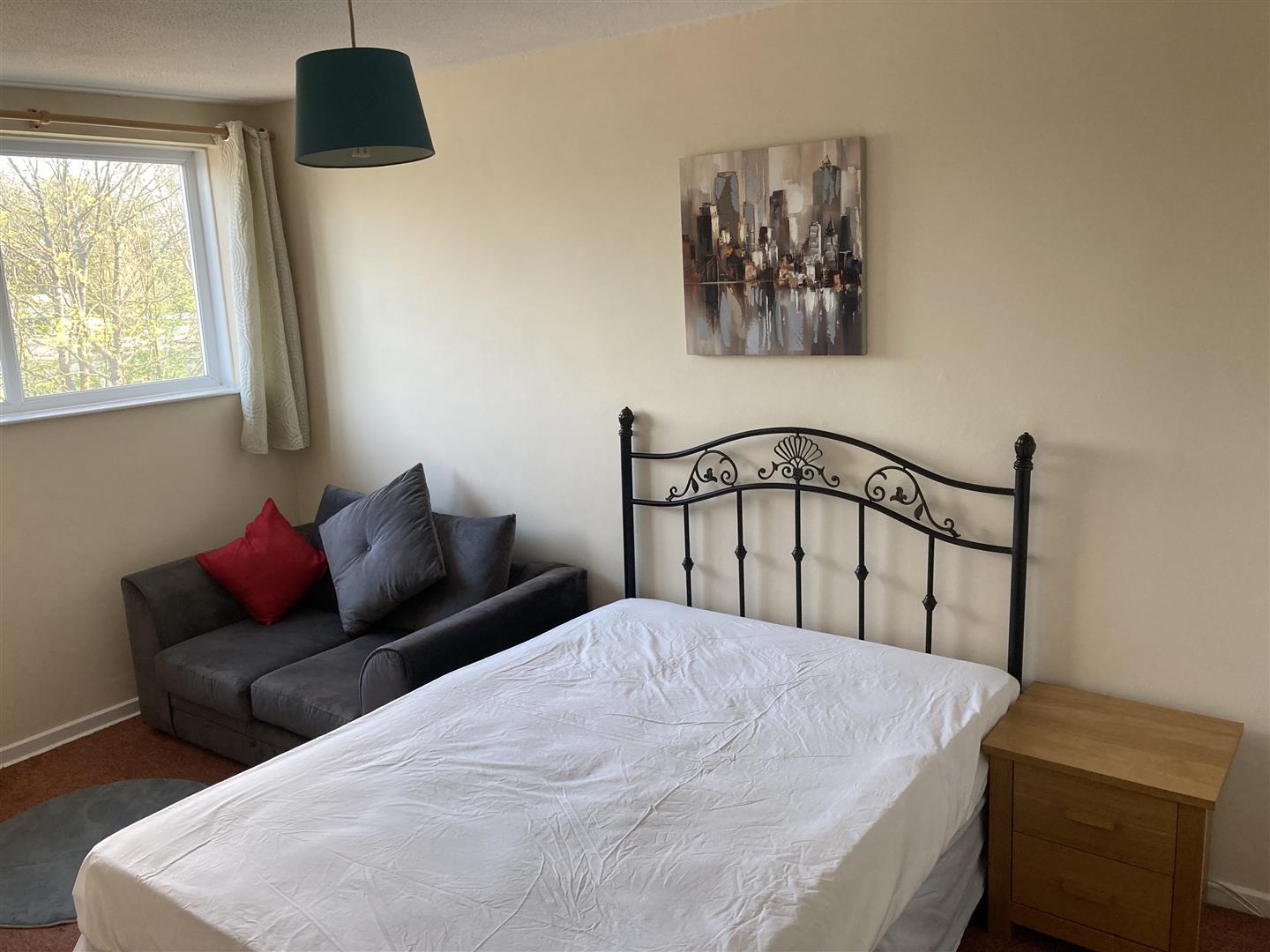 Tintagel Close, Hampshire, SP10