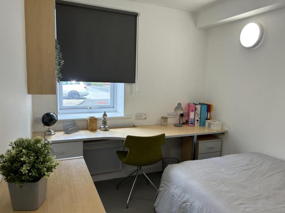 Horton Road, Bradford, BD7