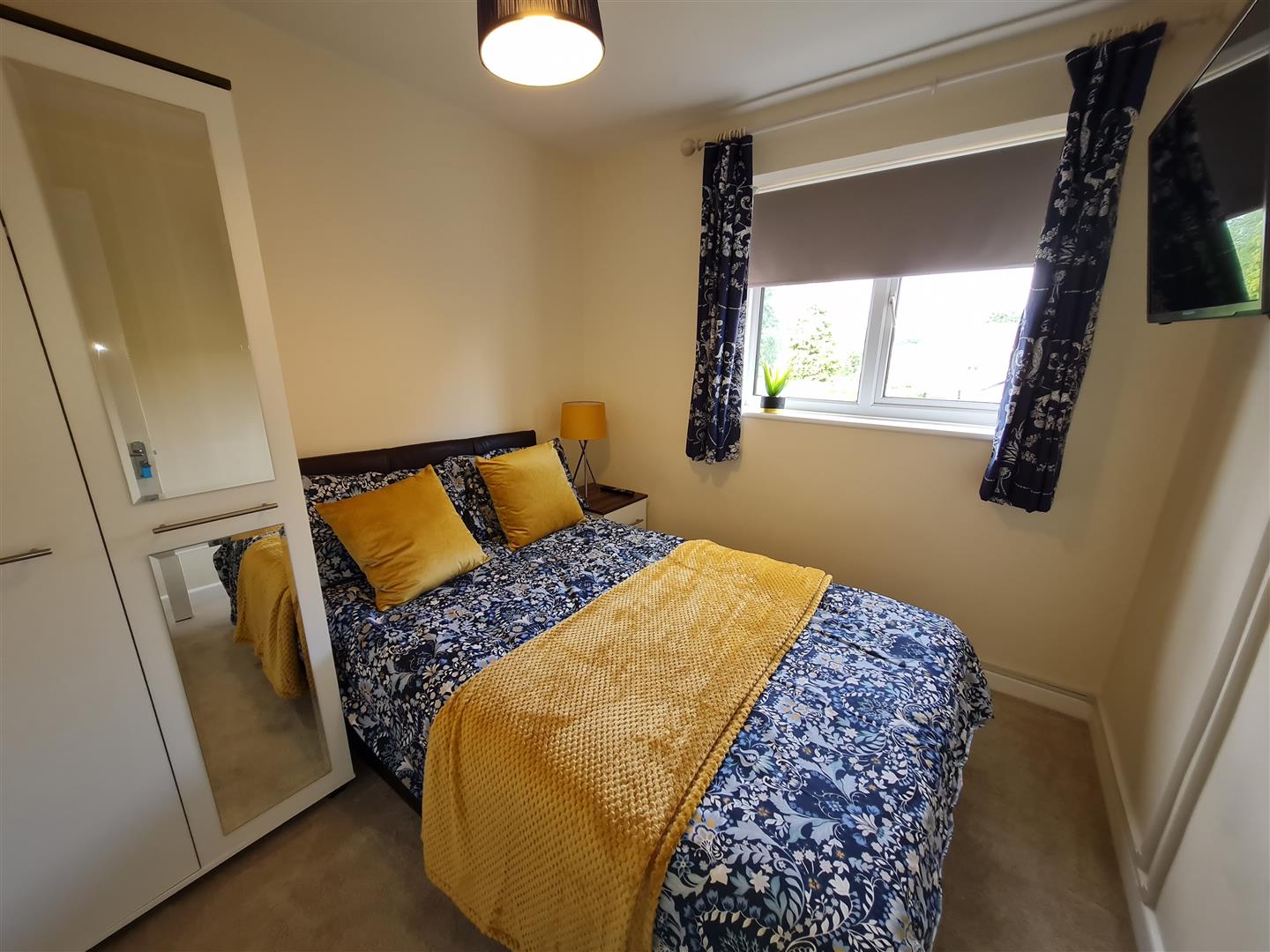 Earls Court, Amesbury, SP4