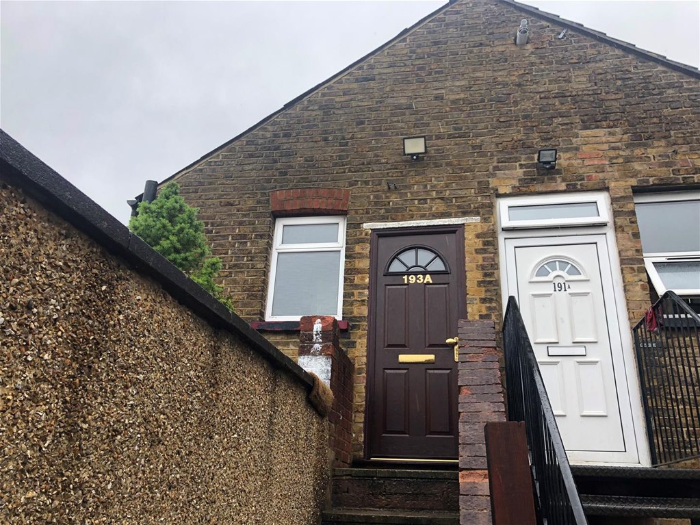 Property in St. Albans Road, Watford