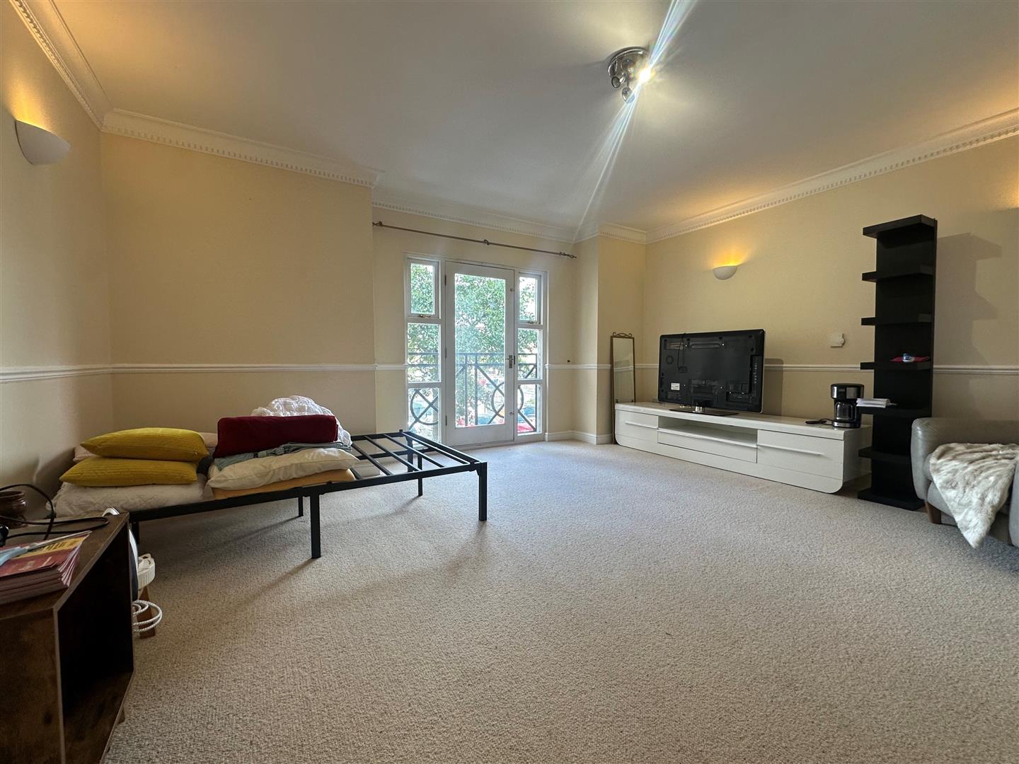 Stephenson Wharf, Hemel Hempstead