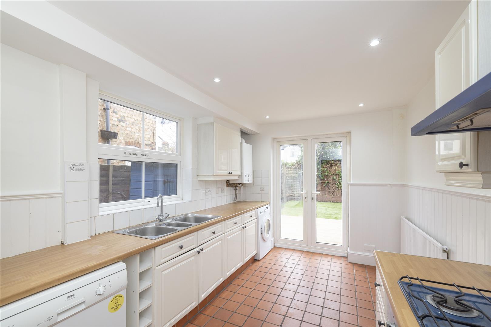 Bruce Grove, Watford