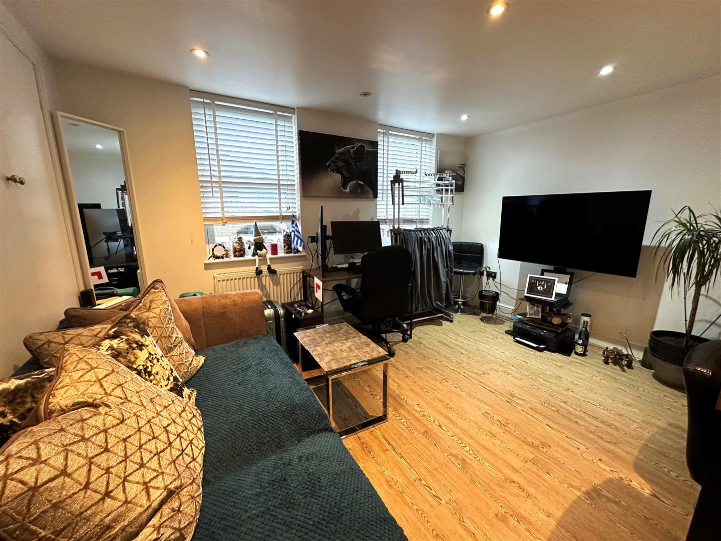 Gladstone Road, Watford