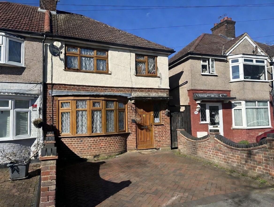 Maytree Crescent, Watford