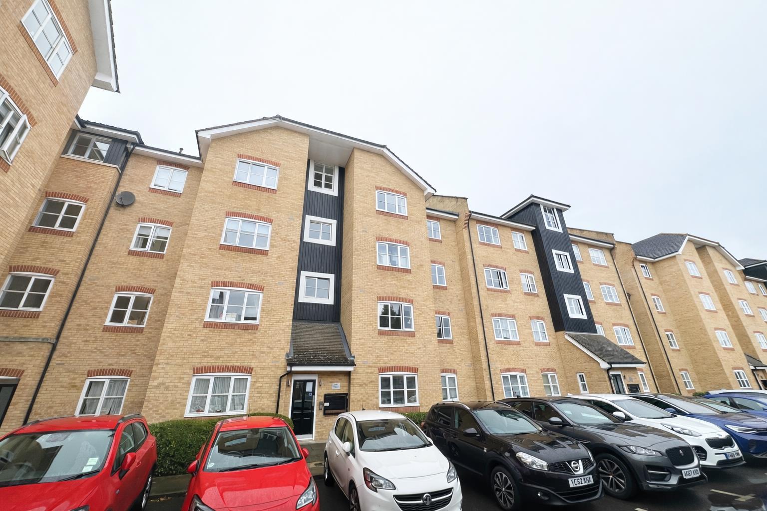 Stephenson Wharf, Hemel Hempstead