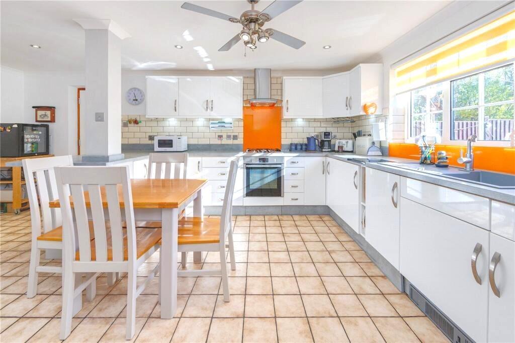 Orchard Close, Radlett