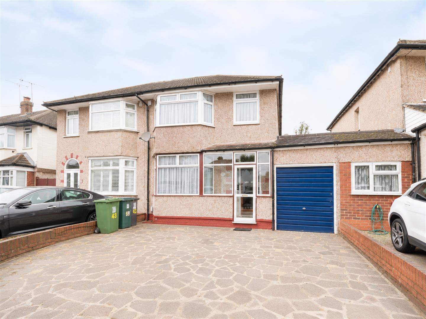 Westlea Avenue, Watford