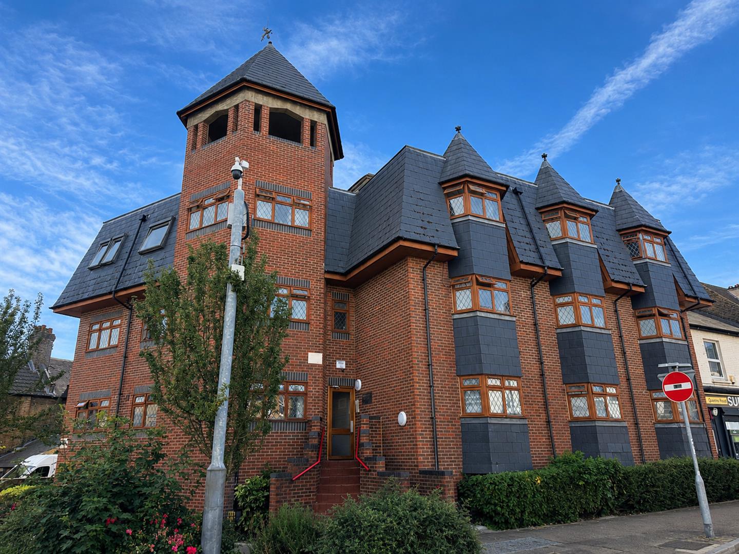 Queens Road, Watford
