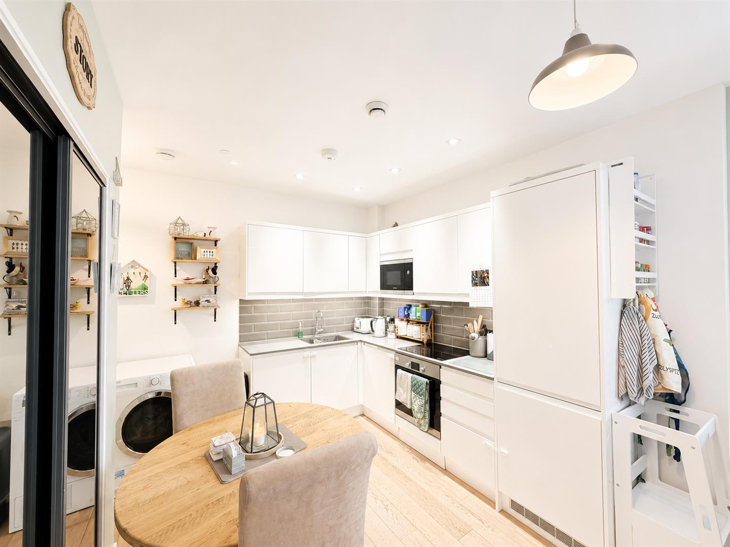 Aldenham Road, Bushey
