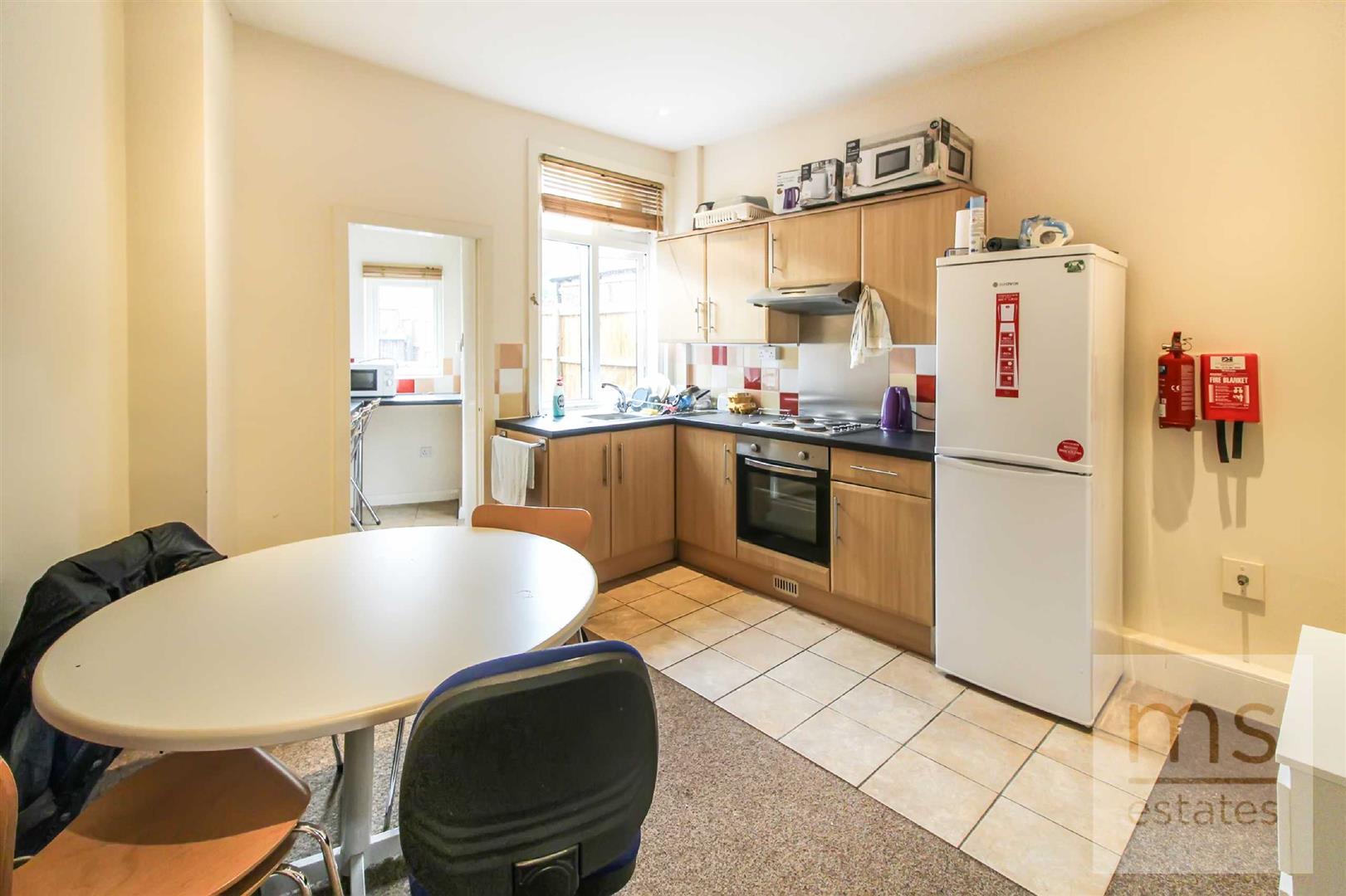 Broadholme Street, Lenton, Nottingham, NG7 1HQ