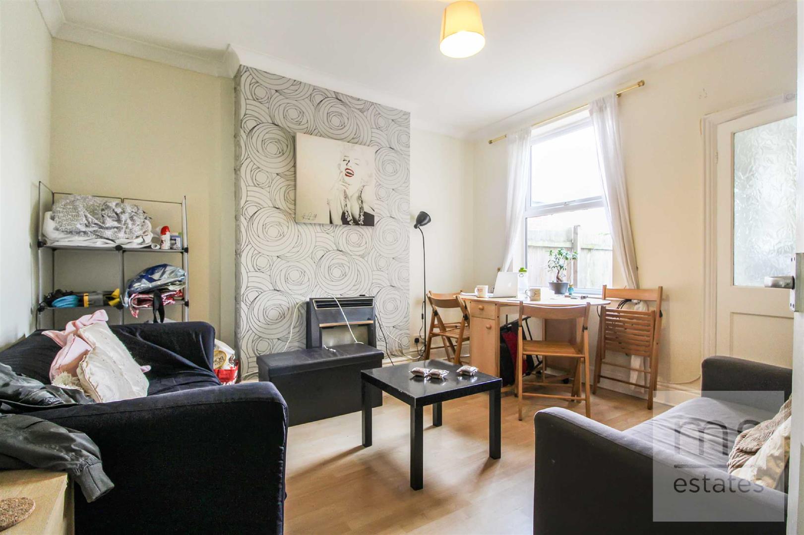 Cycle Road, Lenton, Nottingham, NG7 2DT