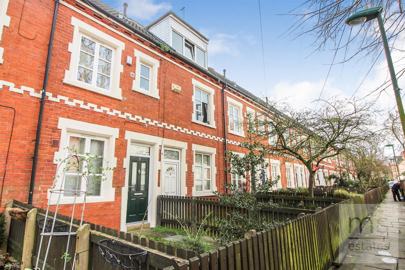 Property in Colville Terrace, Nottingham, NG1 4HL