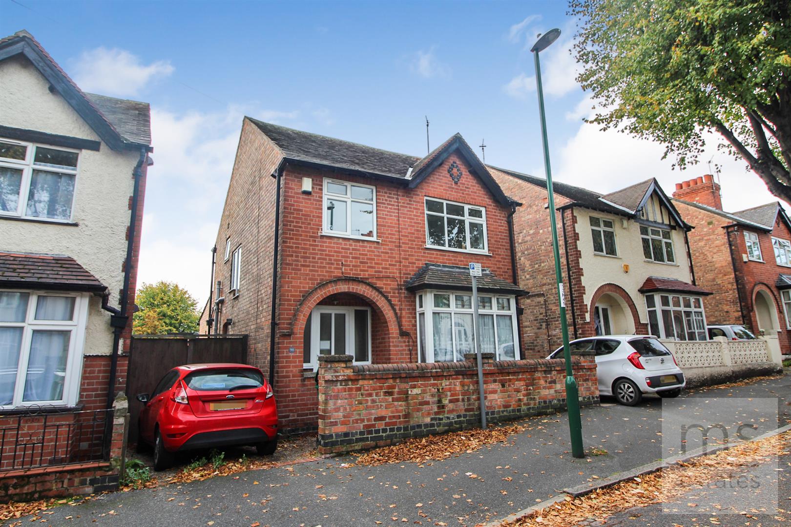 Property in Harrington Drive, Lenton, Nottingham, NG7 1JN