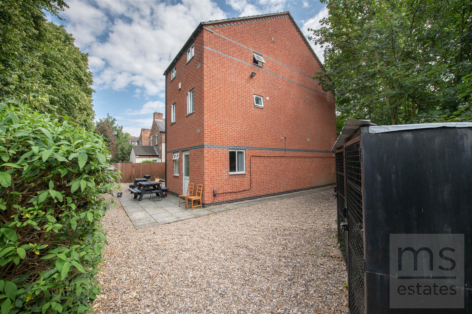 Property in Trinity Avenue, Lenton, Nottingham, NG7 2EU