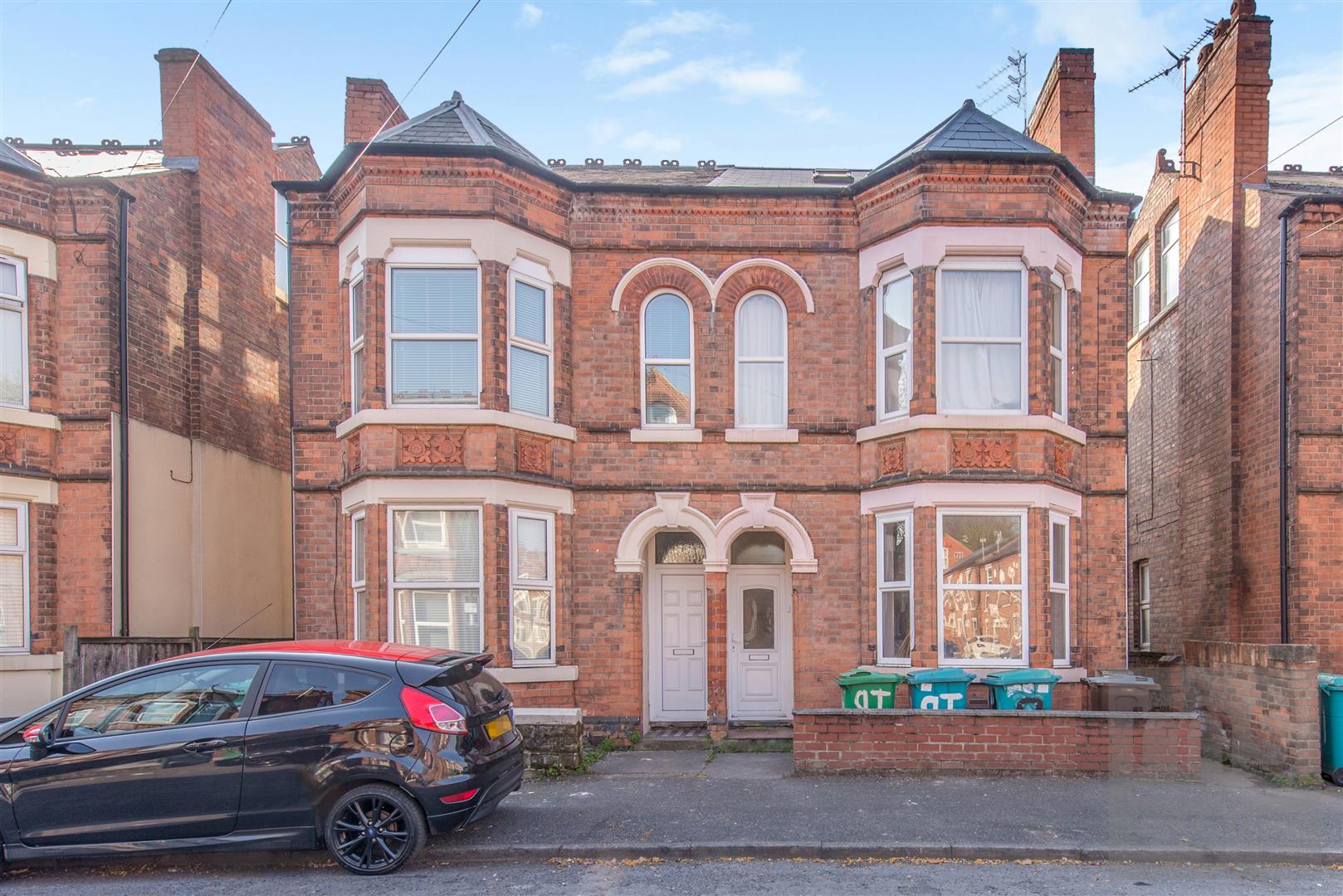 Trinity Avenue, Nottingham, NG7 2EU