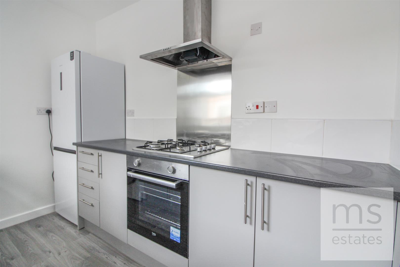 Grimston Road, Nottingham, NG7 5QW