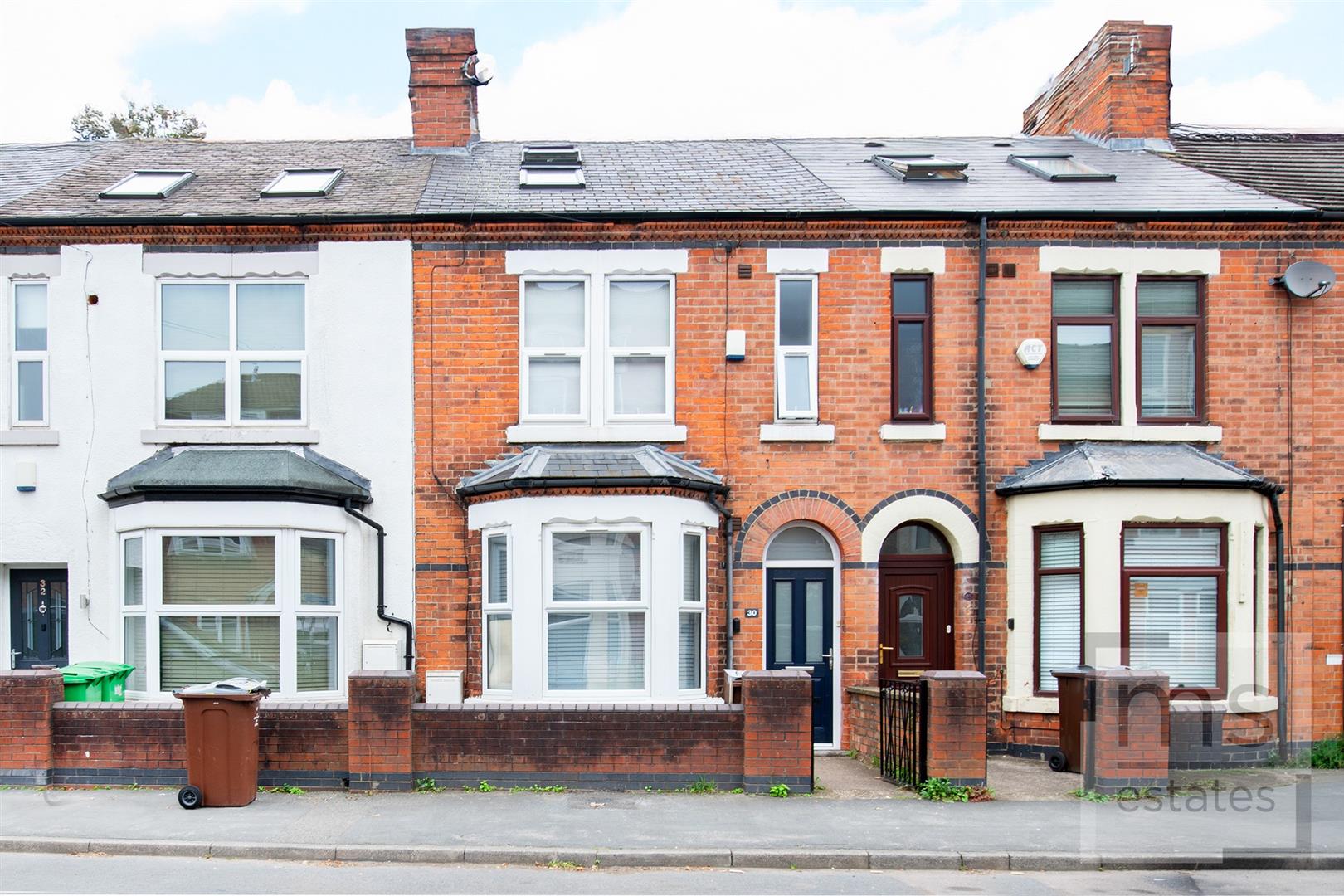 Grove Road, Nottingham, NG7 1HJ