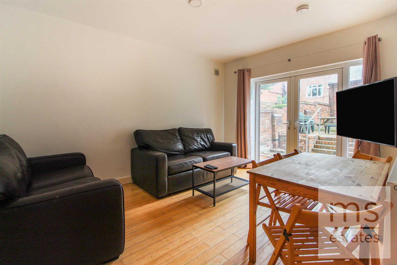 Allington Avenue, Nottingham, NG7 1JY