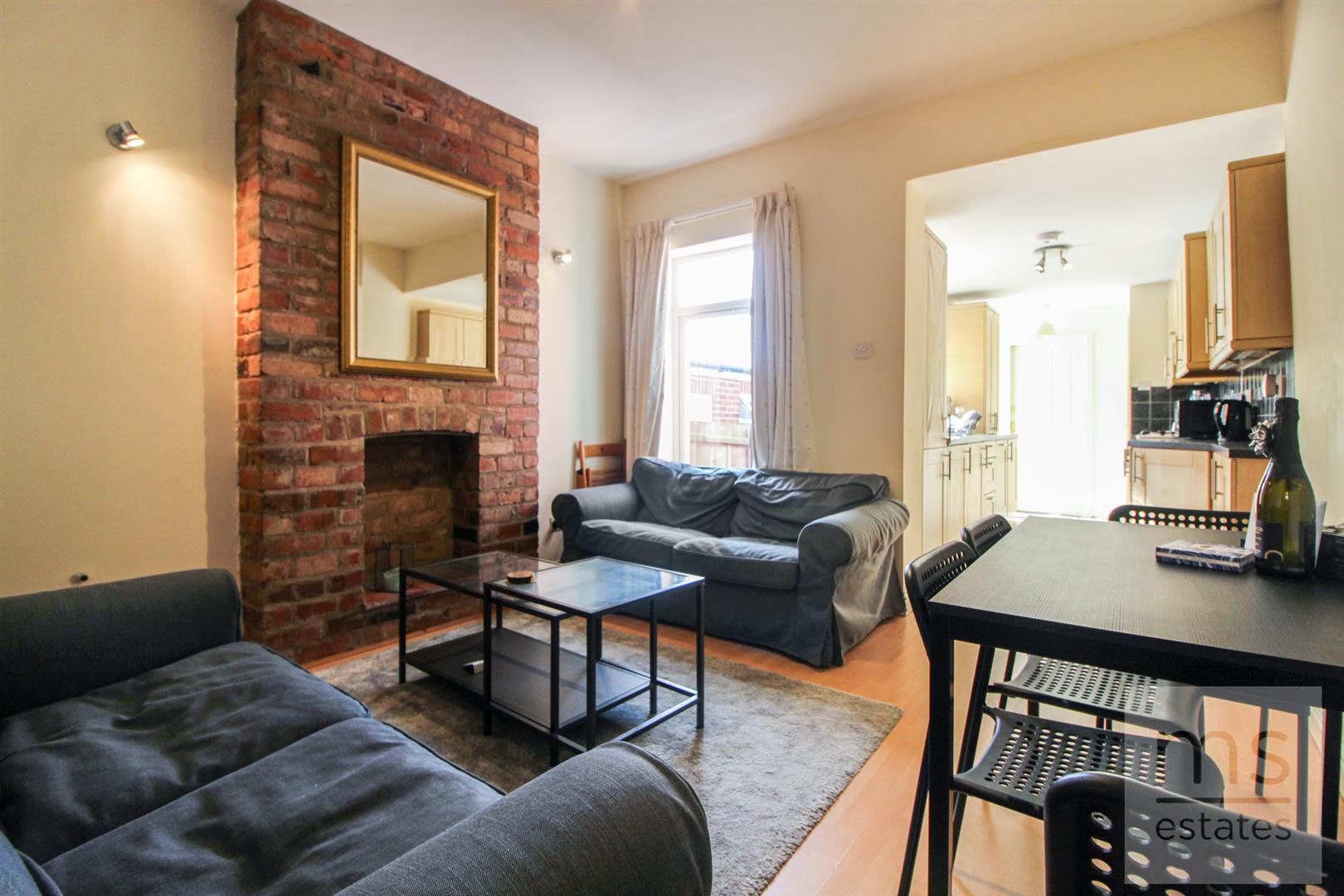 Allington Avenue, Nottingham, NG7 1JX