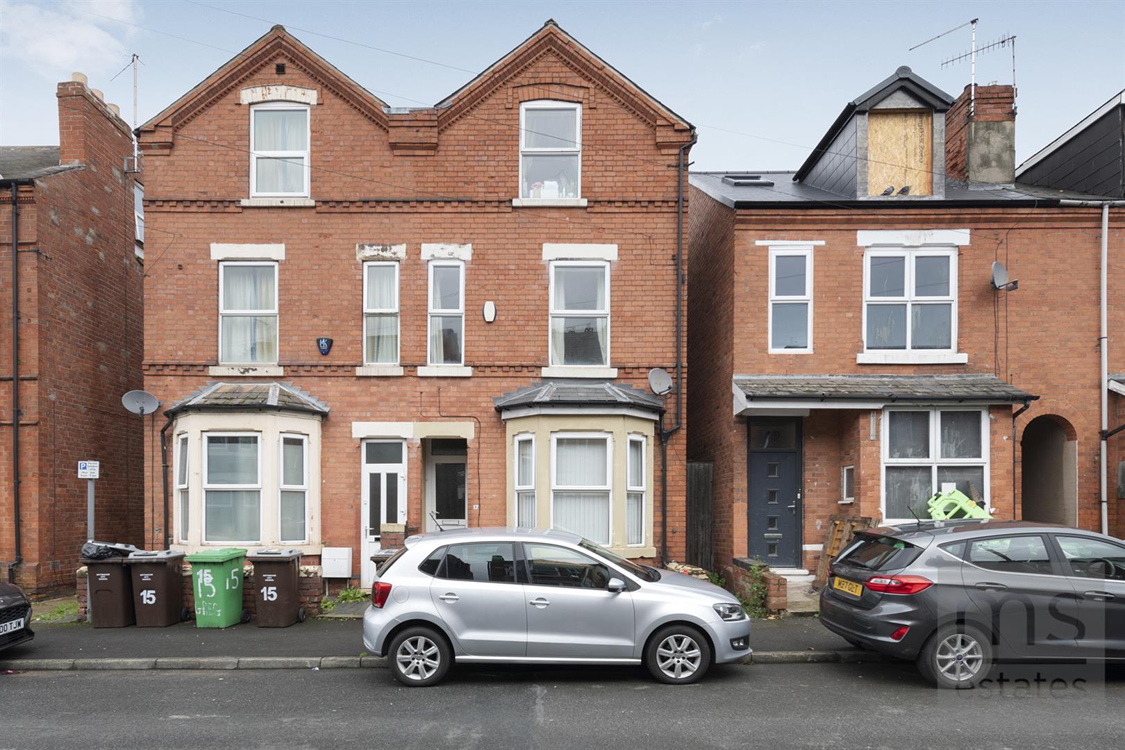 Gregory Avenue, Nottingham, NG7 2EQ