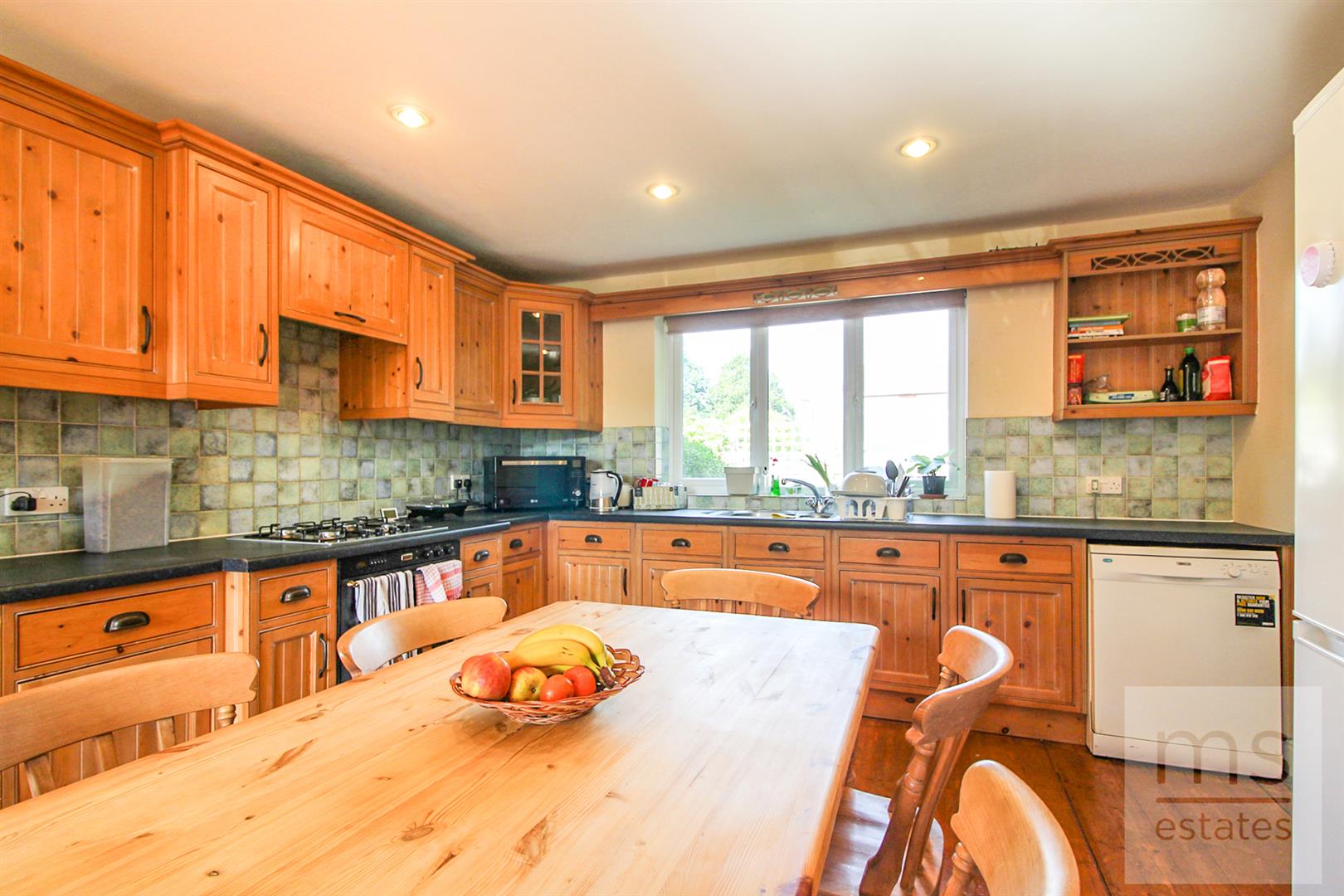 Lenton Manor, Nottingham, NG7 2FW