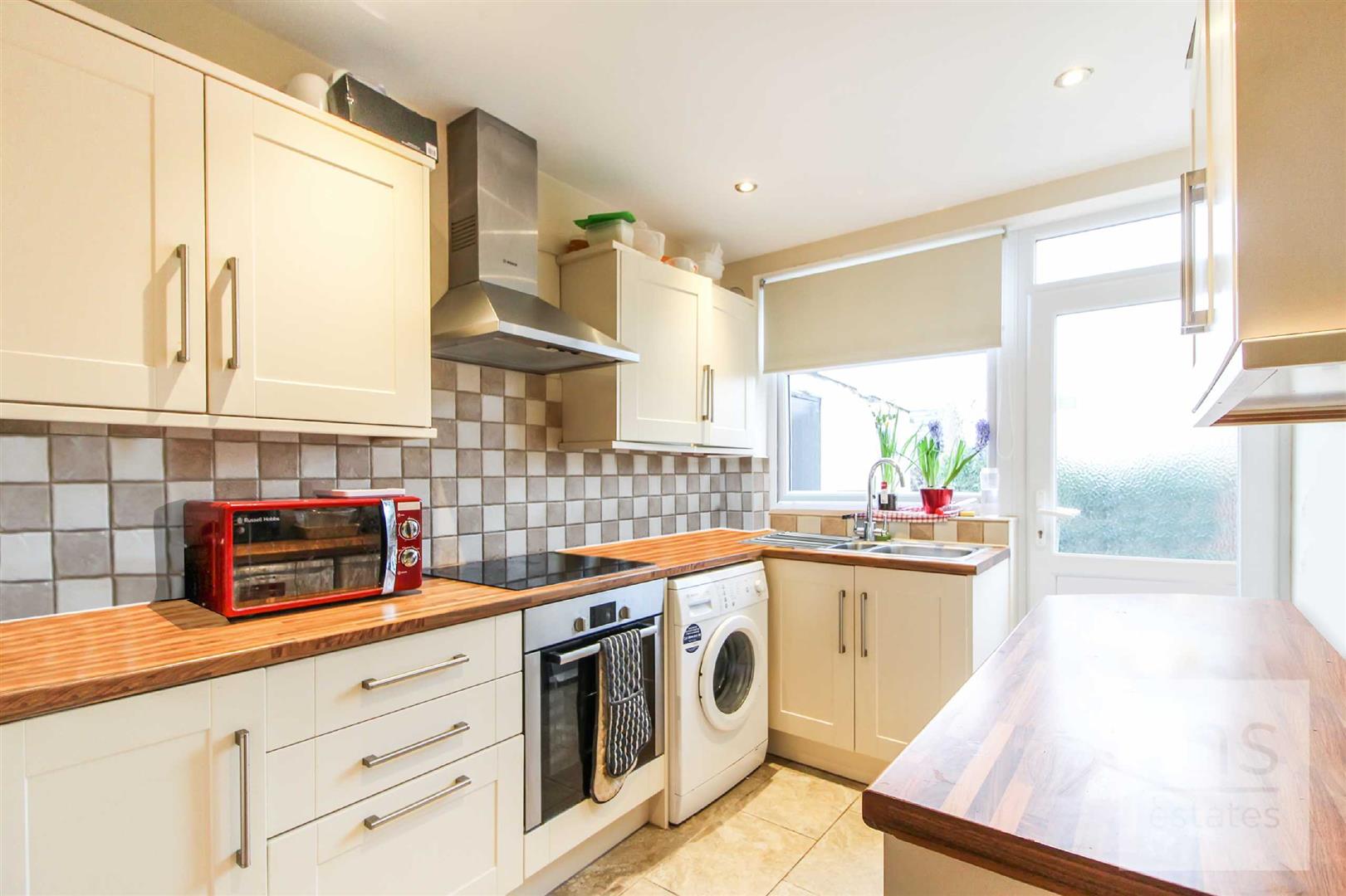 Welby Avenue, Nottingham, NG7 1QL