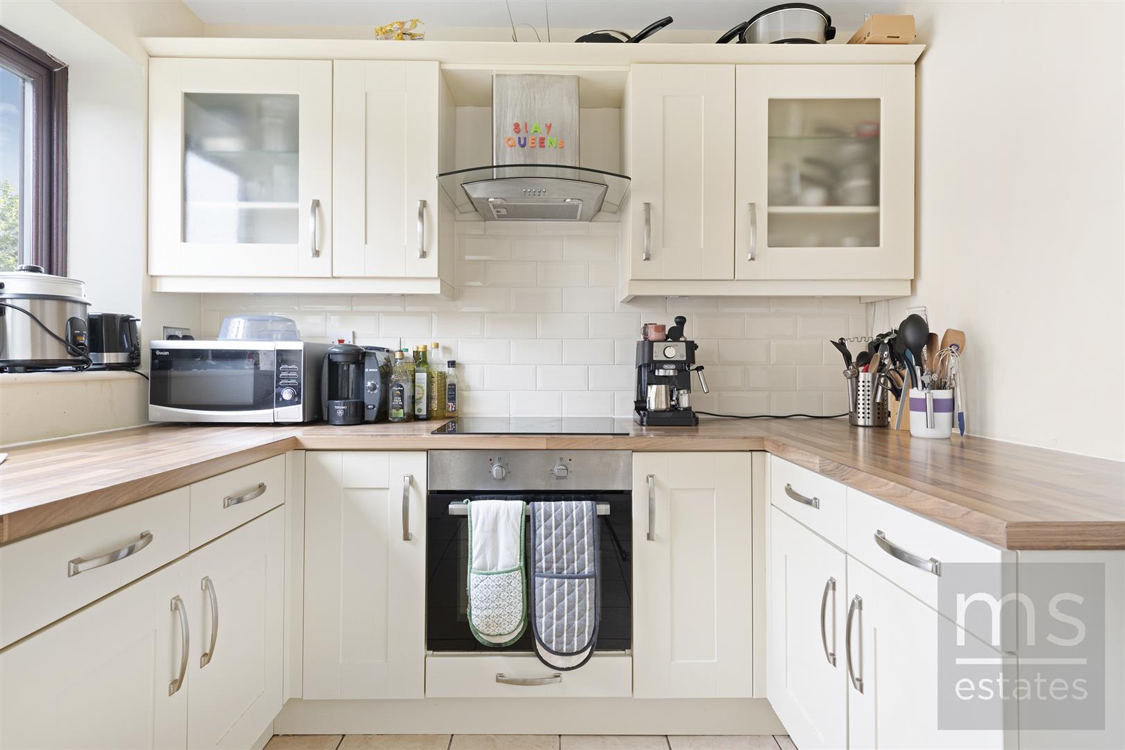 Heron Drive, Nottingham, NG7 2DG