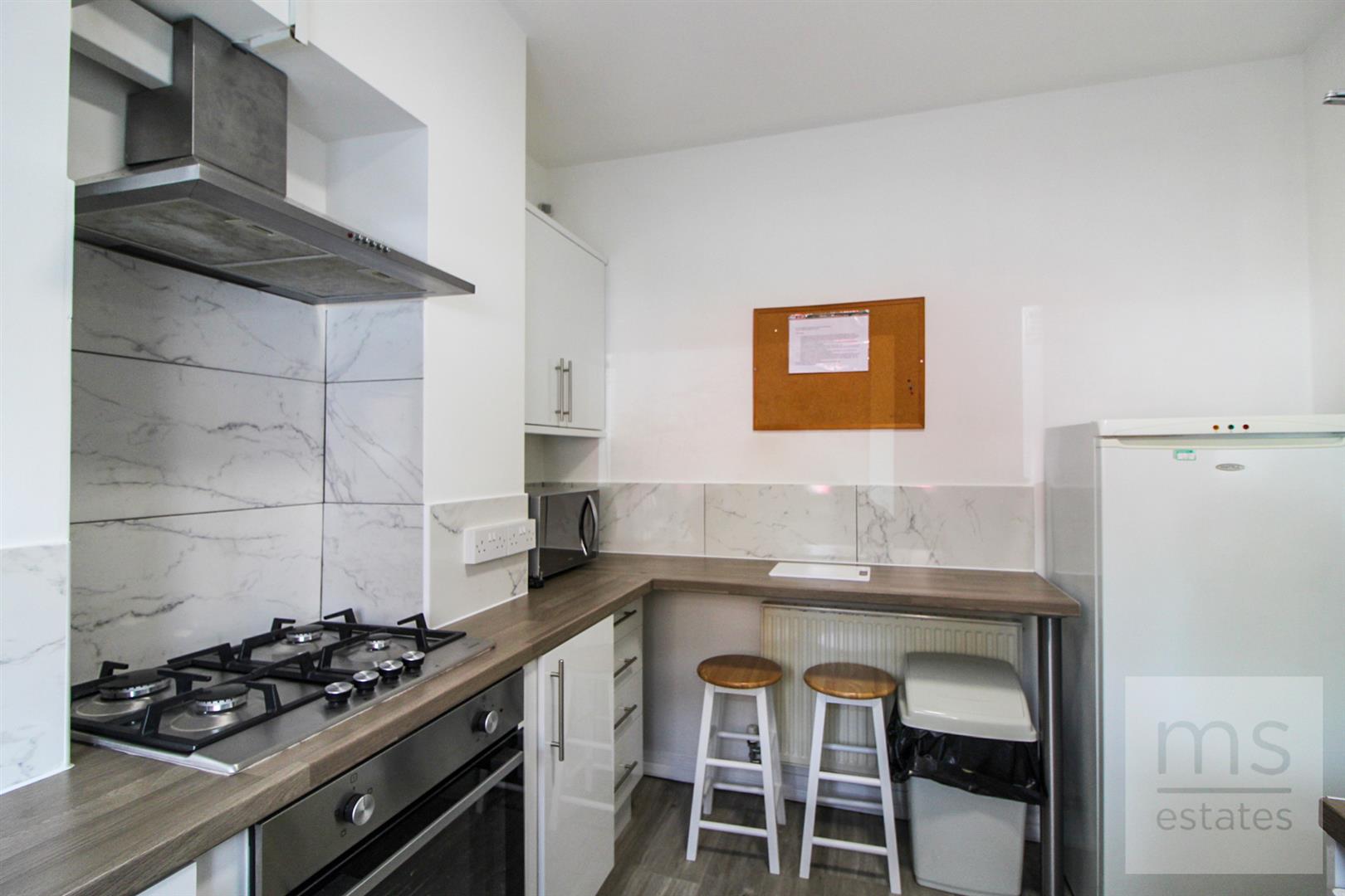 Park Road, Nottingham, NG7 1JG