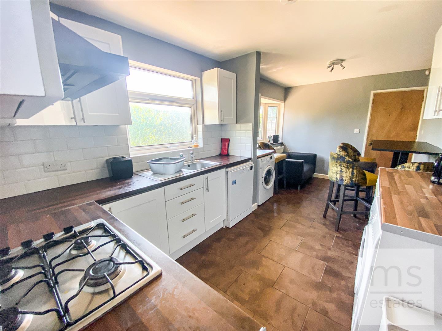 Dorket Drive, Nottingham, NG8 1AD