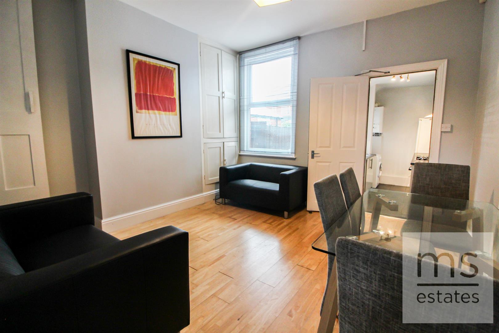 Ednaston Road, Nottingham, NG7 2JF