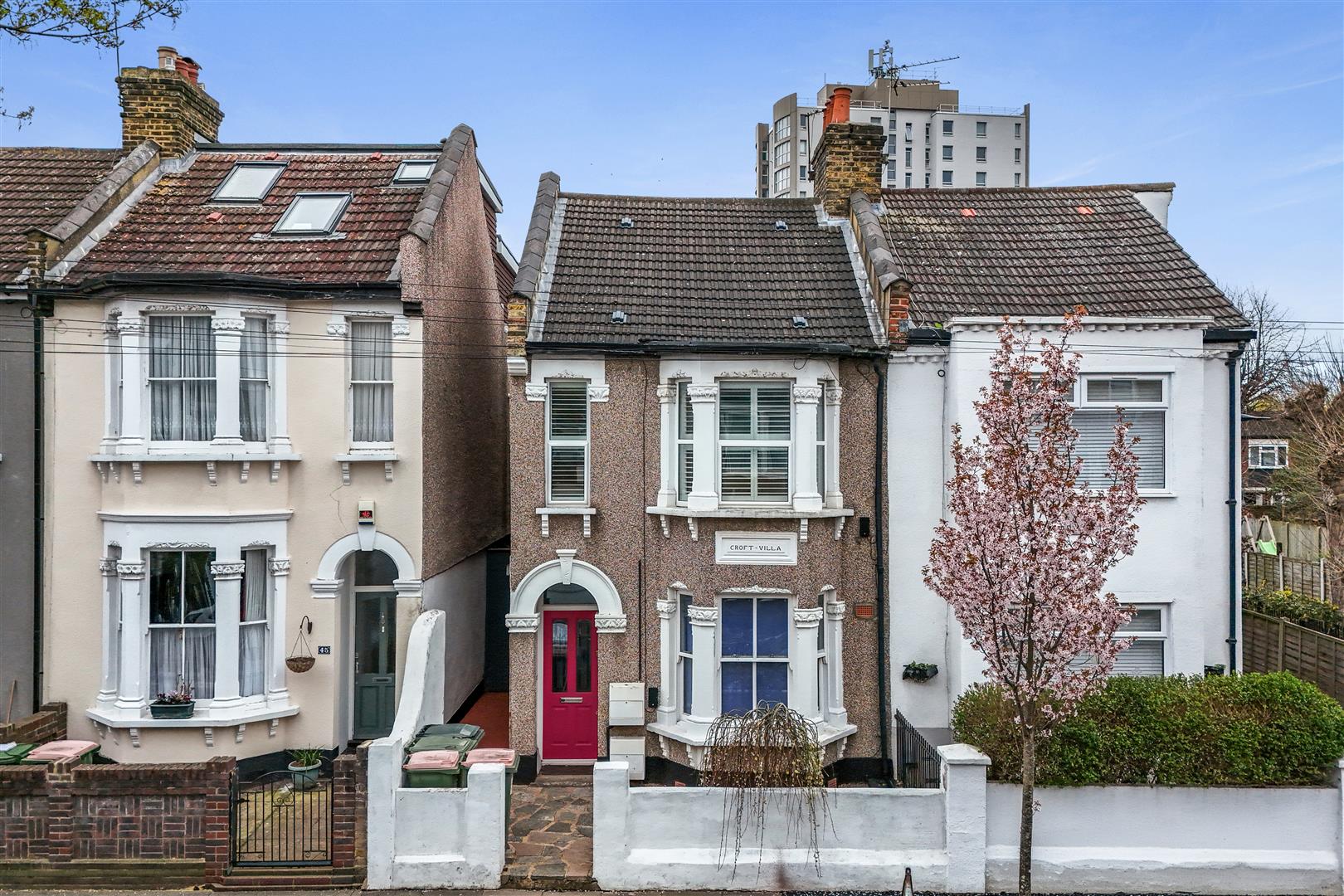 East Road, London, E15,  3QS