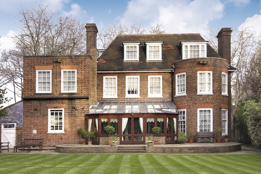 Property in Avenue Road, St John's Wood, London, NW8 6JD