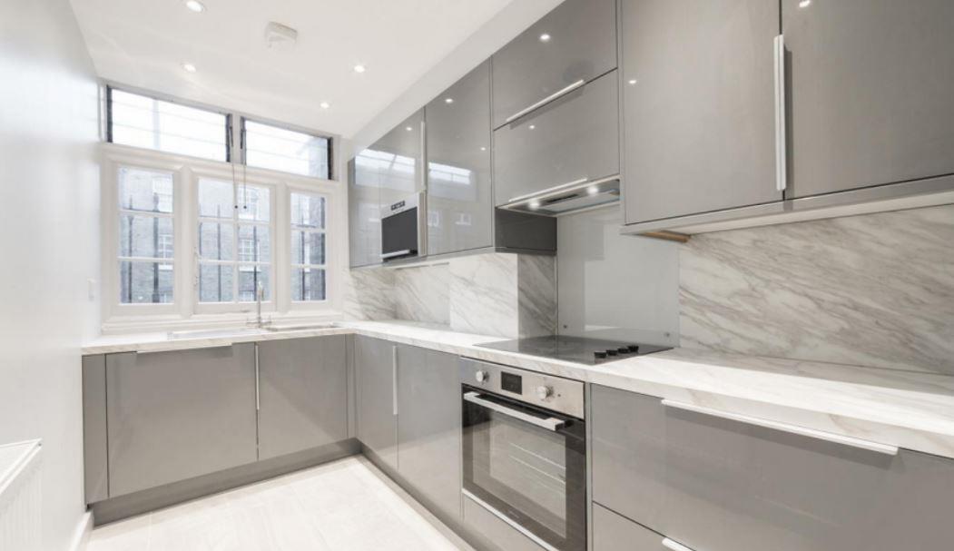 Prince Albert Road, London, NW8