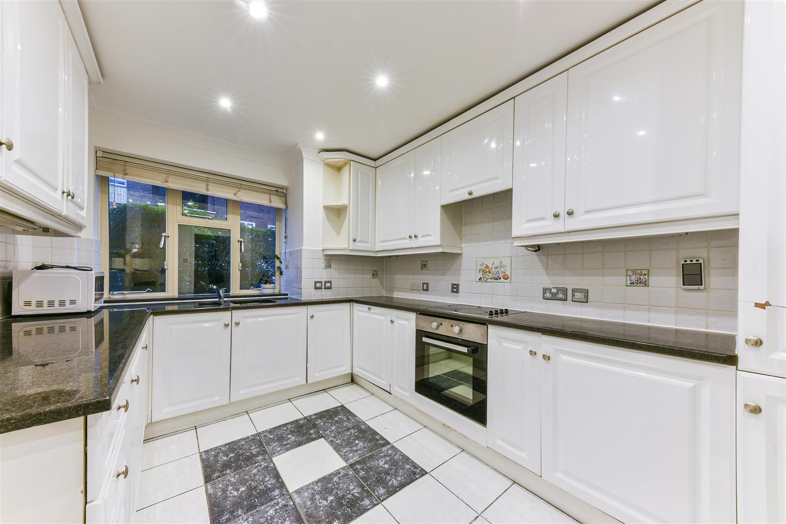 Viceroy Court, Prince Albert Road, NW8