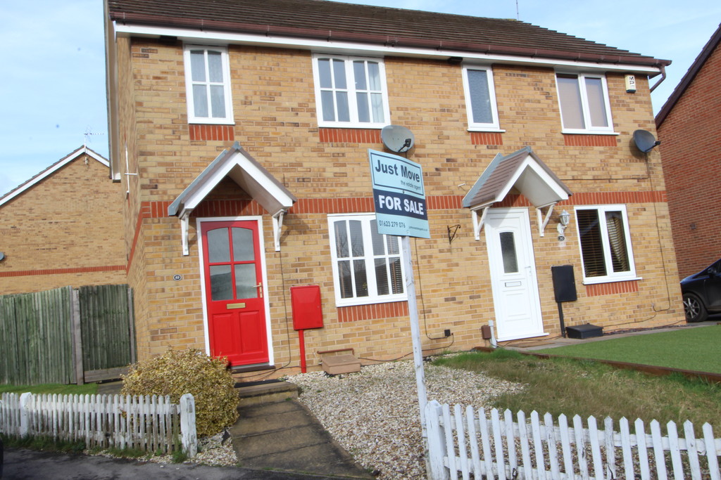 Property in St. Leonards Way, Forest Town, Mansfield, NG19 0GX