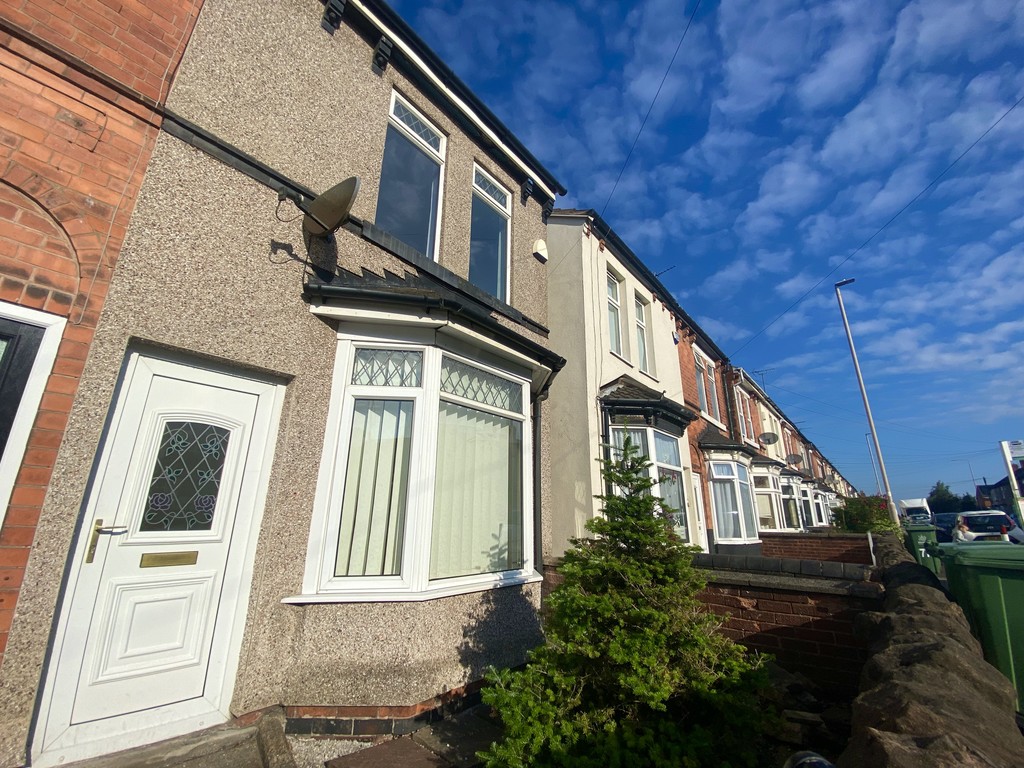 Property in Yorke Street, Mansfield Woodhouse, Mansfield, NG19 9NH