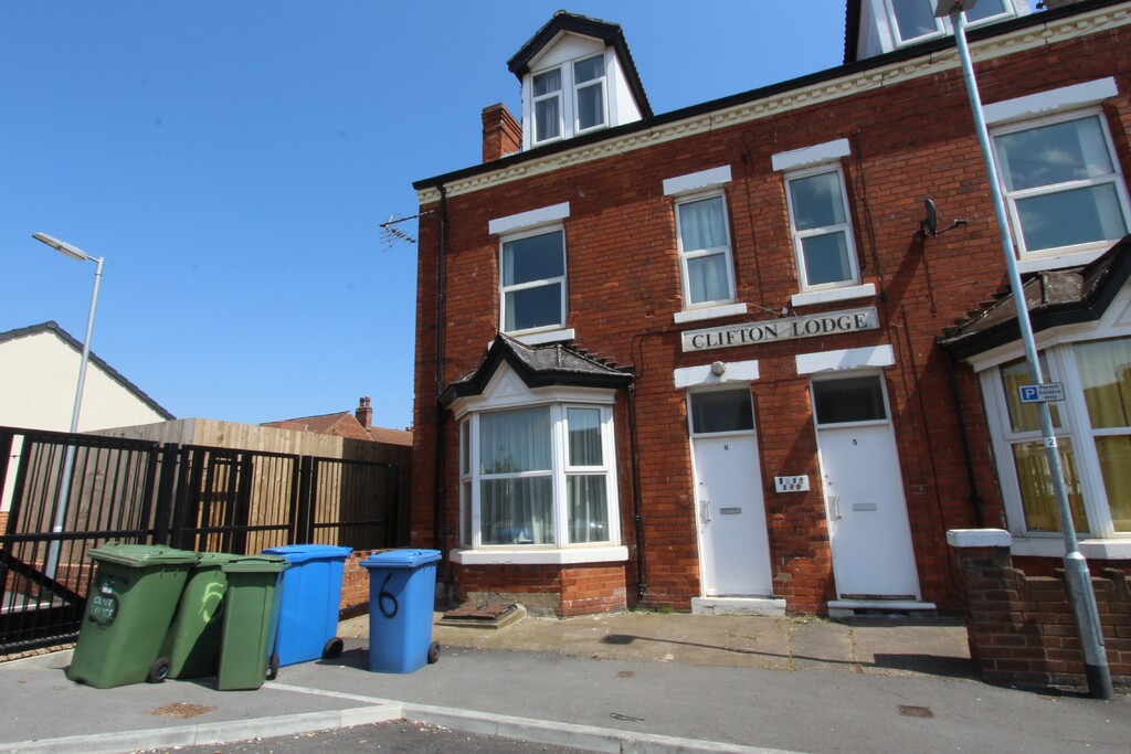 5-6 Clifton Place, Nottinghamshire, NG18